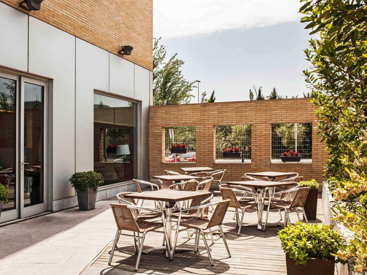 Ibis Barcelona Molins De Rei Hotell Exteriör bild