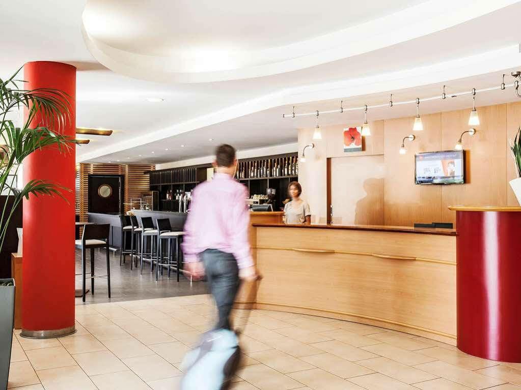 Ibis Barcelona Molins De Rei Hotell Exteriör bild